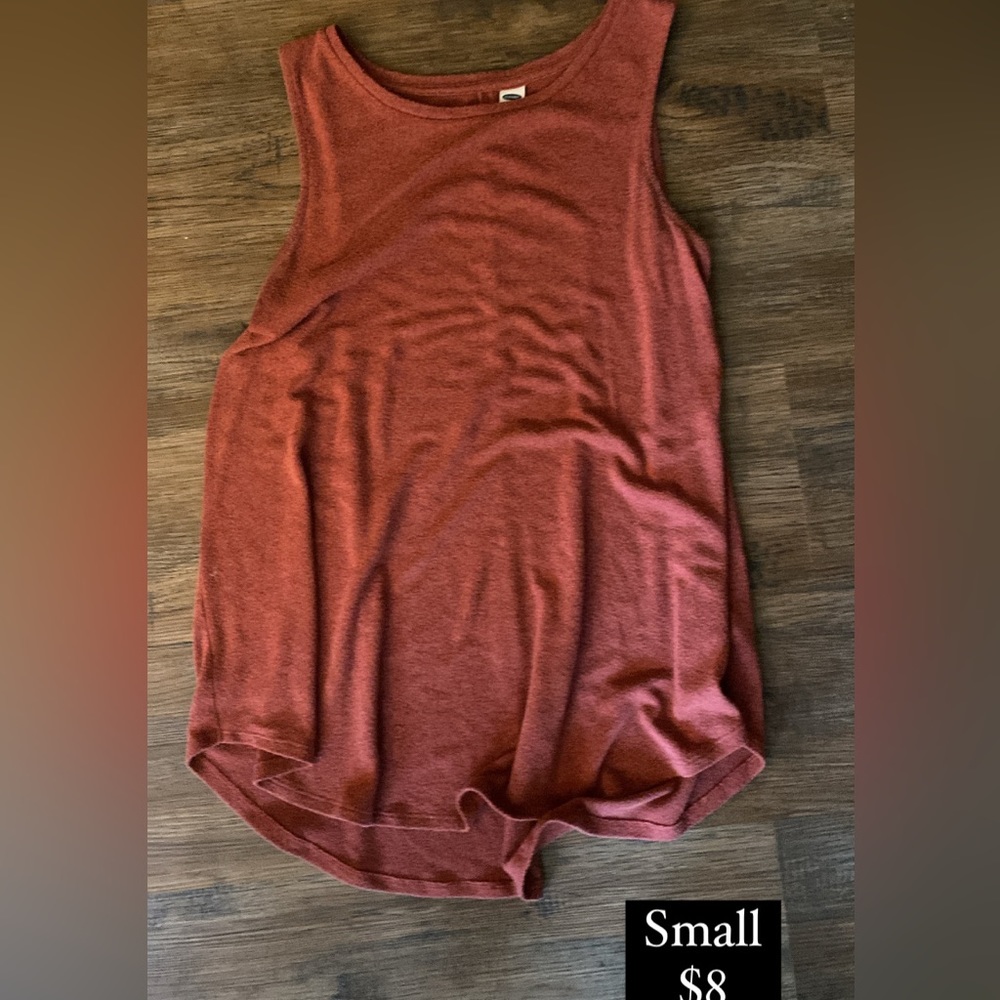 Coral long tank top